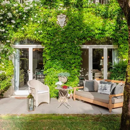 La Casina Luxury Inside The Walls Of With Garden, Airconditioning, Wifi Apartamento Lucca