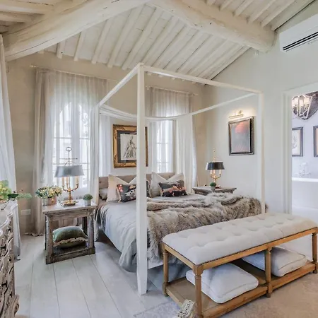 La Casina Luxury Inside The Walls Of With Garden, Airconditioning, Wifi Lucca