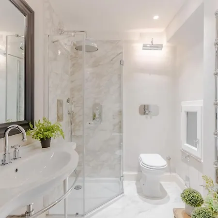 La Casina Luxury Inside The Walls Of With Garden, Airconditioning, Wifi Lucca