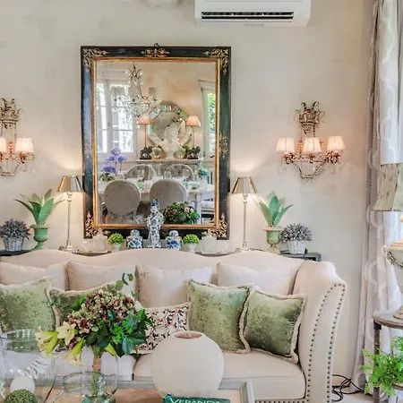 La Casina Luxury Inside The Walls Of With Garden, Airconditioning, Wifi