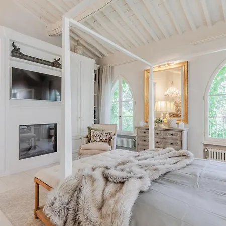 La Casina Luxury Inside The Walls Of With Garden, Airconditioning, Wifi Lucca